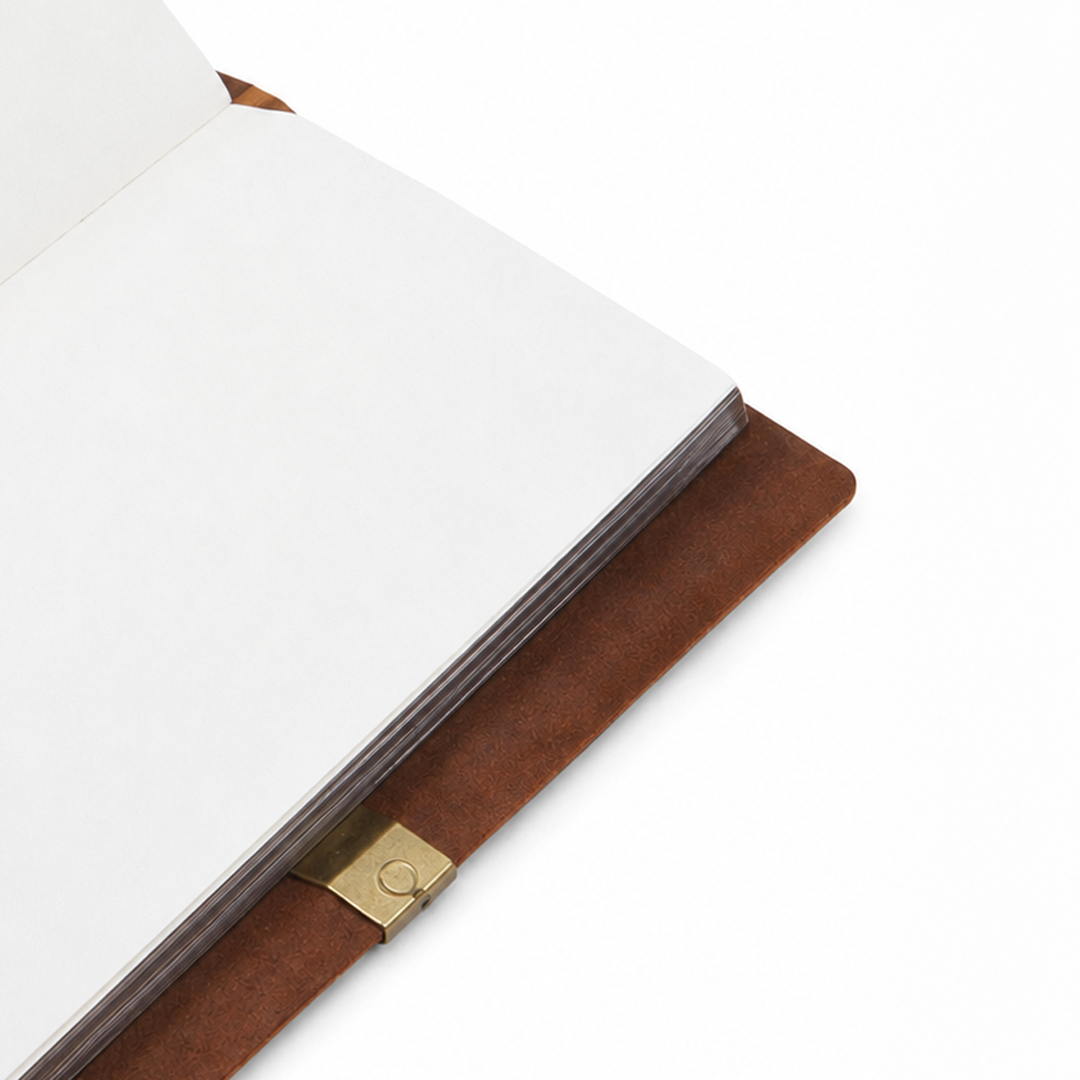 urban-gear-travel-journal-traveller